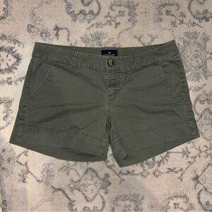 American eagle shorts size 8